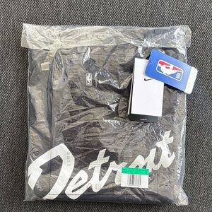 Nike Black Long Sleeve Tee